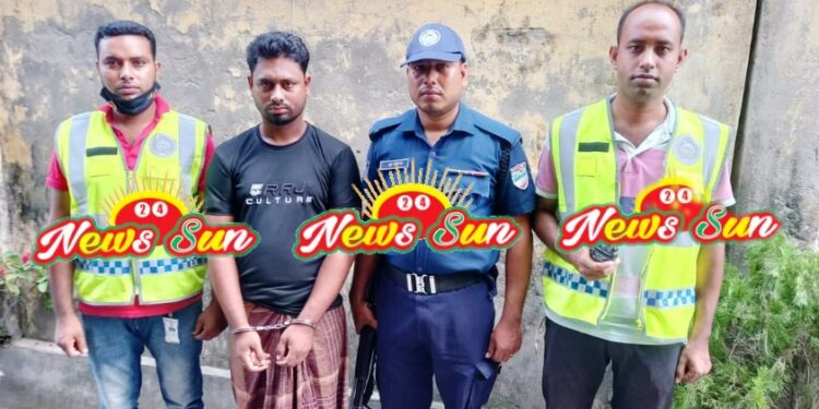 বেনাপোল পোর্ট থানা পুলিশের অভিযানে সাজাপ্রাপ্ত ওয়ারেন্টের আসামী গ্রেপ্তার
