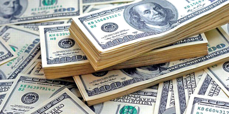 প্রবাসী আয়ে ভাটার টান