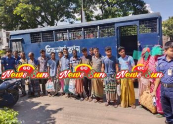 বেনাপোল পোর্ট থানা পুলিশের অভিযানে  সাজাপ্রাপ্ত আসামি সহ ১৩ জন গ্রেফতার