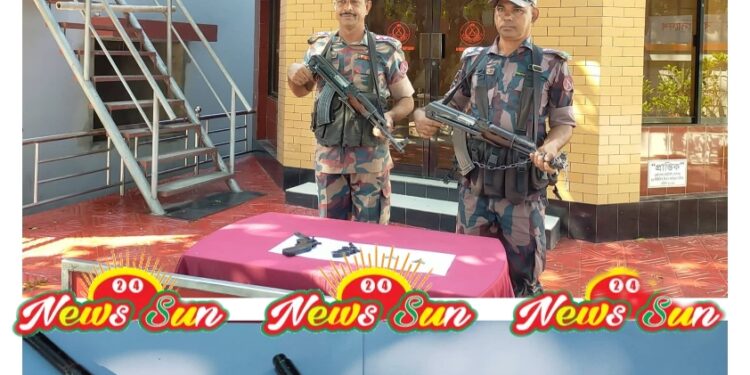 বেনাপোল সীমান্ত থেকে পরিত্যক্ত অবস্থায় অস্ত্র ও গুলি উদ্ধার