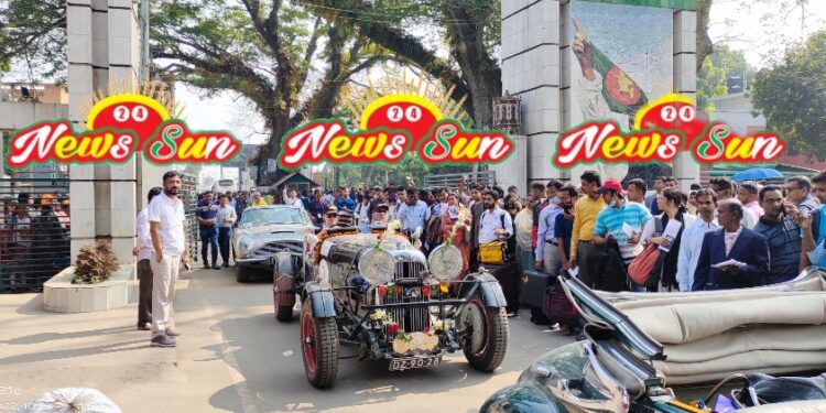 ৪৩ জন ইউরোপ পর্যটক বাংলাদেশ ভ্রমণ শেষে আজ বেনাপোল ইমিগ্রেশন দিয়ে  ভারতে প্রবেশ 