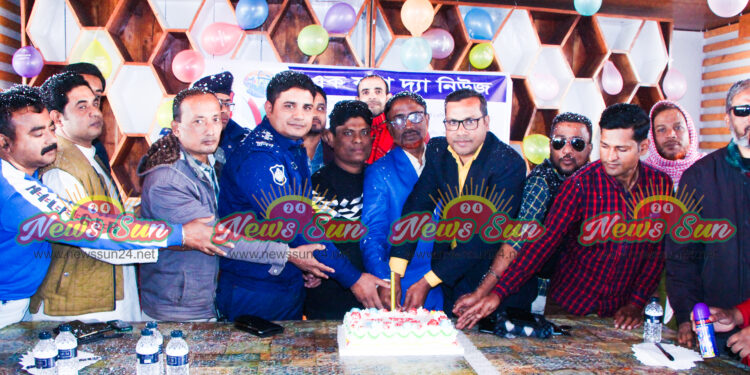 বেনাপোল হোটেল সানরুপে দ্যা নিউজ ডটকম অনলাইন পোর্টালের শুভ জন্মদিন উদযাপন করা হয়েছে