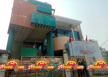 বেনাপোলে ২৩ কোটি টাকা ঋন খেলাপির দায়ে চলচিত্র প্রযোজকের বাড়ি ইসলামি ব্যাংকের দখলে