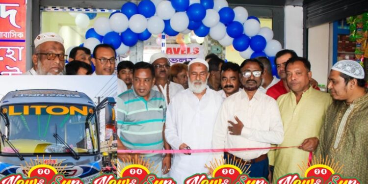 বেনাপোলে লিটন ট্রাভেলসের ঢাকা কোলকাতা গামী বাসের শুভ উদ্বোধন