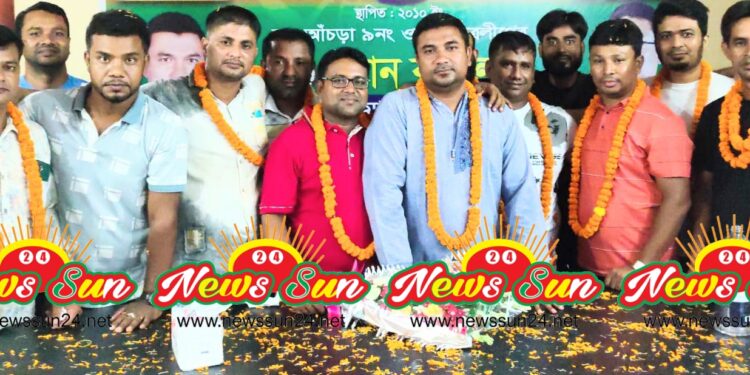 বেনাপোল পৌরসভার নব-নির্বাচিত কাউন্সিলর কামাল হোসেন কে ২০০০ এসএসসি ব্যাচের সংবর্ধনা