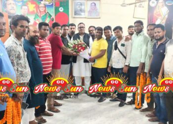 বেনাপোল পৌরসভার নব-নির্বাচিত মেয়র আলহাজ্ব নাসির উদ্দিনকে ২০০০ এসএসসি ব্যাচের সংবর্ধনা