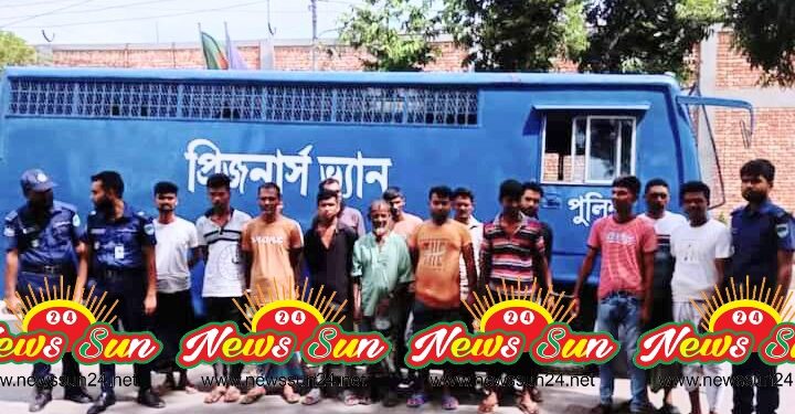 বেনাপোল পোর্ট থানা পুলিশের অভিযানে ১৩ জন গ্রেফতারি পরোয়ানা ভুক্ত আসামি গ্রেফতার ও মাদক উদ্ধার।