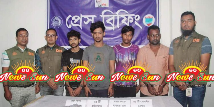 বেনাপোলে ইজিবাইক ড্রাইভার সজিব হত্যার প্রধান আসামি ইজিবাইকসহ গ্রেফতার-৪