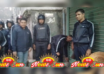 বেনাপোলে ভ্রমন ট্যাক্সের  অভিযোগে ১০ টি দোকানে তালা