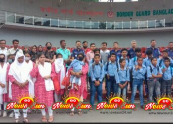 ভারতে পাচার হওয়া ৩৬ জন শিশু কিশোর কিশোরী বেনাপোল চেকপোষ্ট দিয়ে বিশেষ ট্রাভেল পারমিটের মাধ্যেমে দেশে ফিরেছে