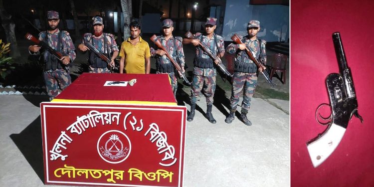 বেনাপোল সীমান্তে বিজিবি’র অভিযানে পিস্তলসহ একজন আটক