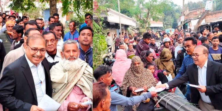 শার্শার গোড়পাড়া বাজারে তৃপ্তি’র নির্বাচনী পথসভা লিফলেট বিতরণ ও গনসংযোগে উৎসবমুখর পরিবেশে