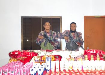 বেনাপোলে বিজিবির অভিযানে চোরাচালান পণ্য জব্দ